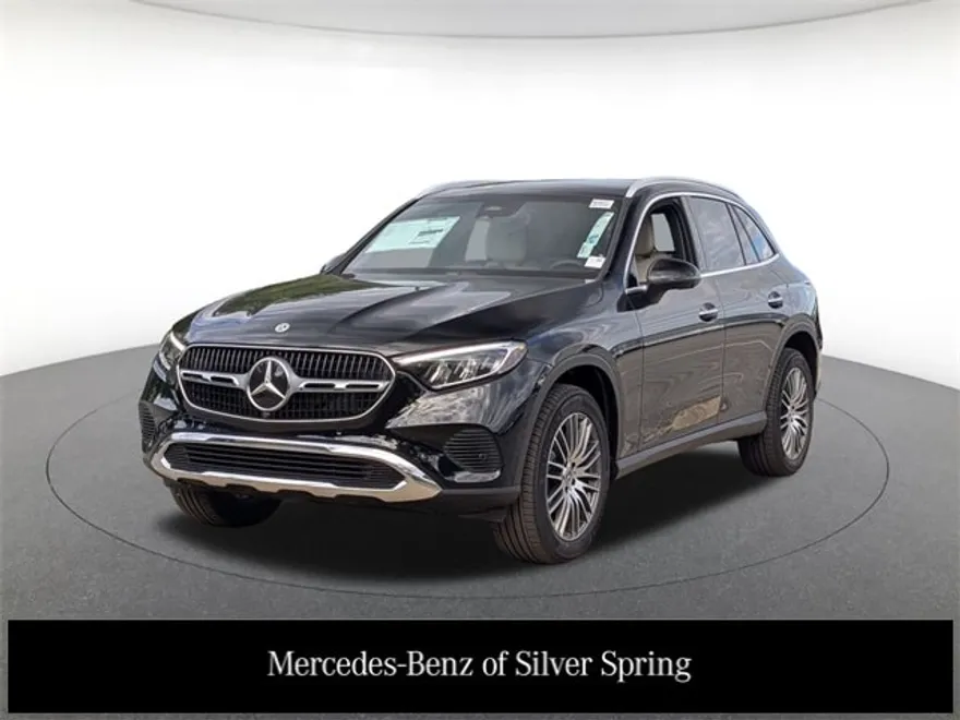 2026 Mercedes Benz GLC 300 4MATIC photo 1
