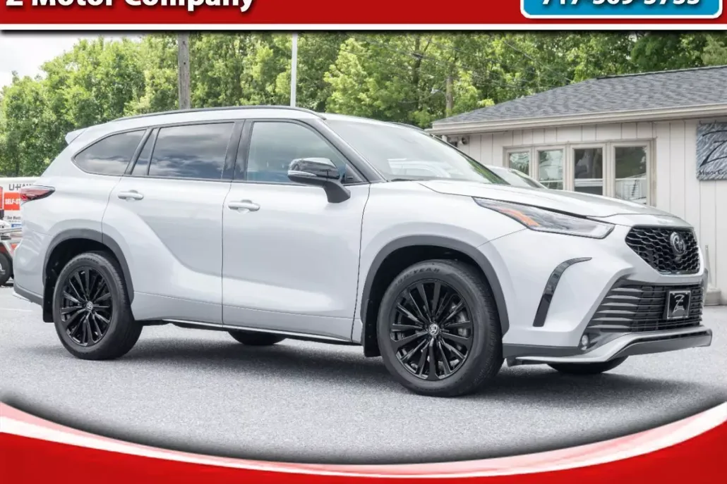 2024 Toyota Highlander XSE photo 1