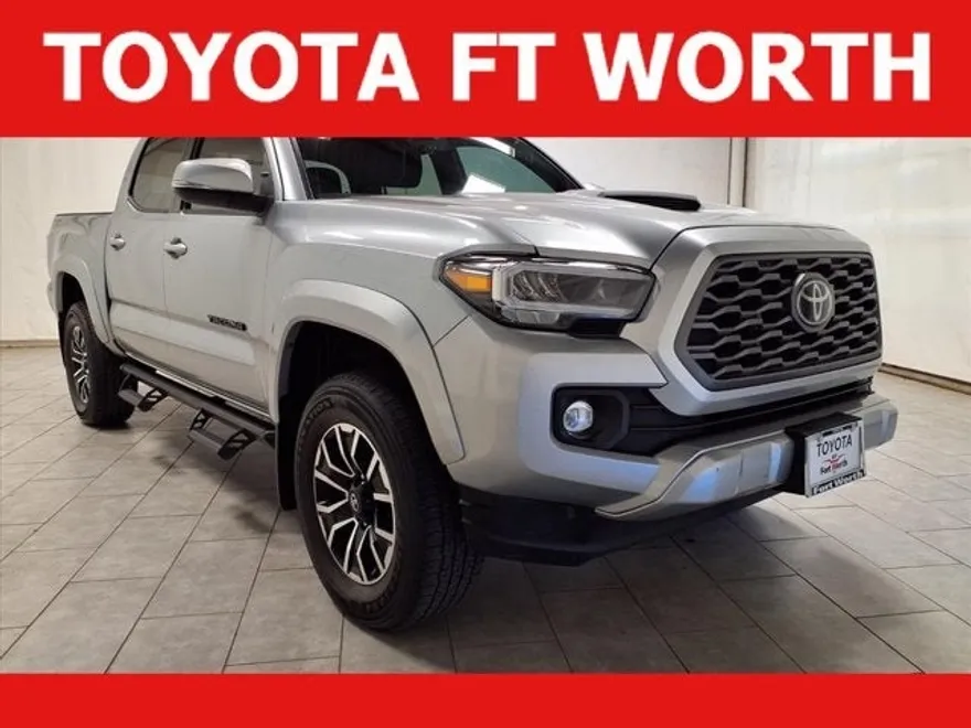2023 Toyota Tacoma TRD Sport V6 photo 1