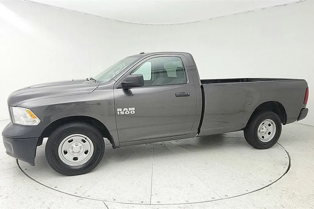 2017 Ram 1500 Tradesman photo 1