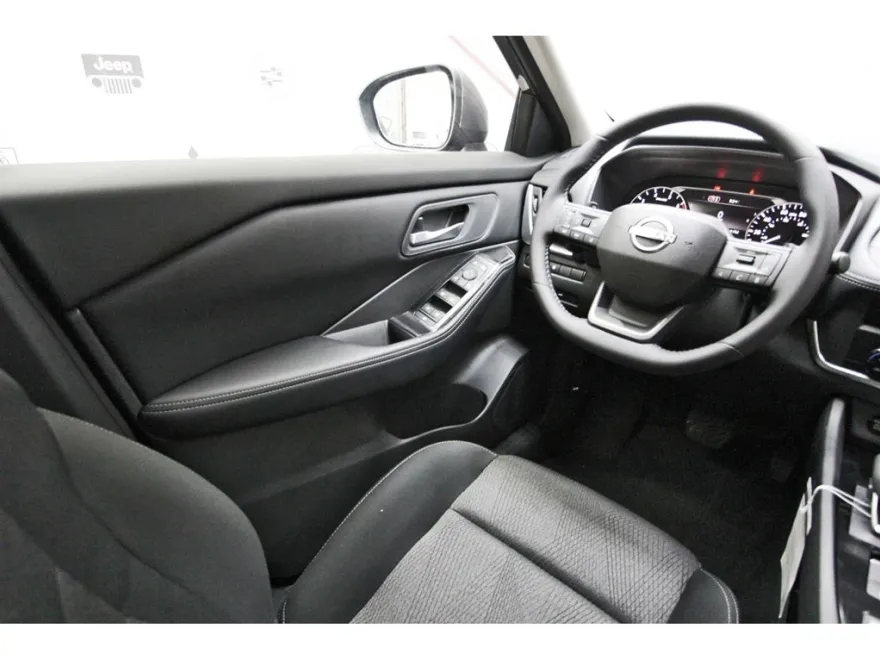 2026 Nissan Rogue SV photo 1