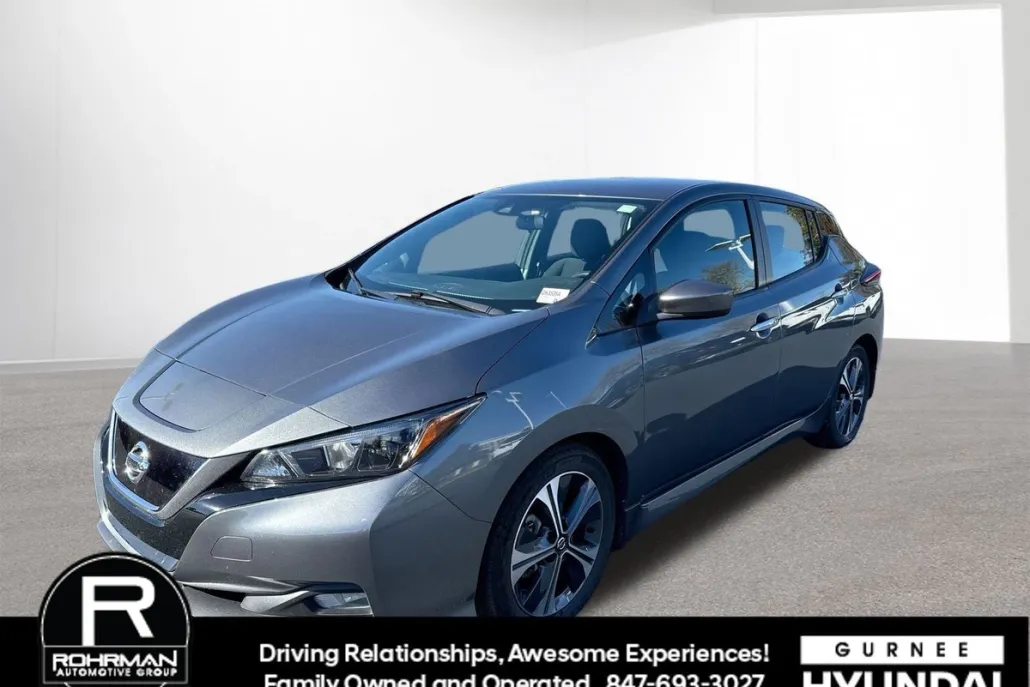 2020 Nissan Leaf SV photo 1