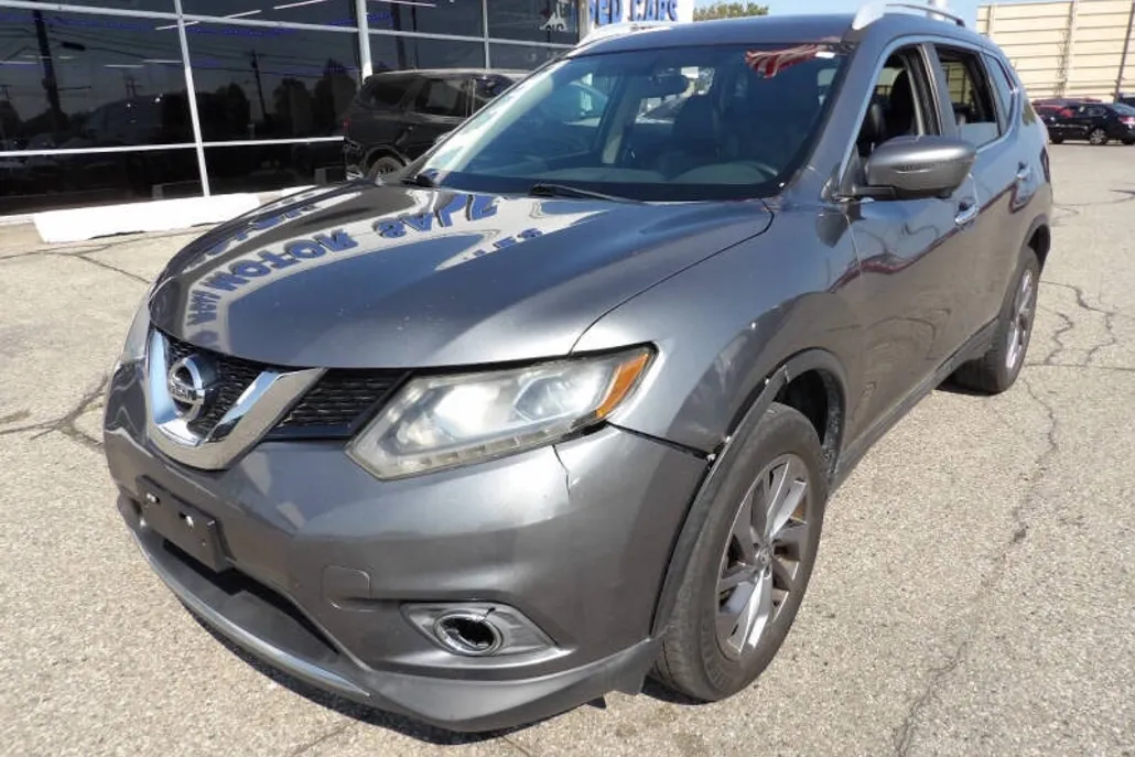 2016 Nissan Rogue SL photo 1