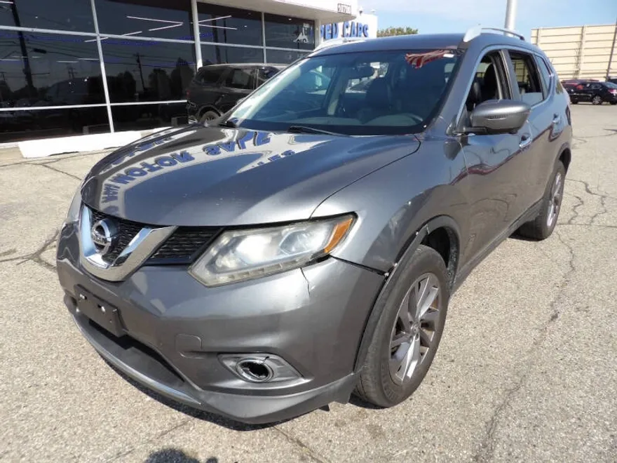 2016 Nissan Rogue SL photo 1