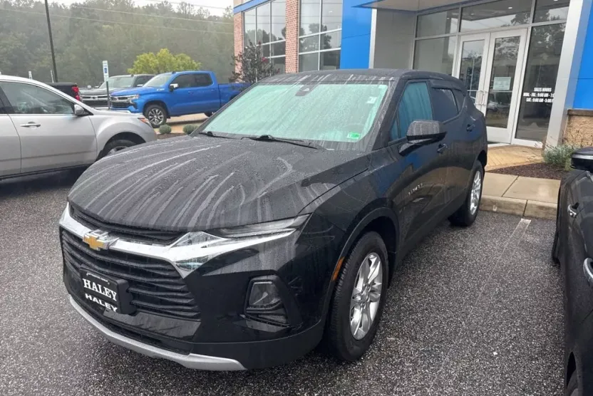 2022 Chevrolet Blazer 2LT photo 1