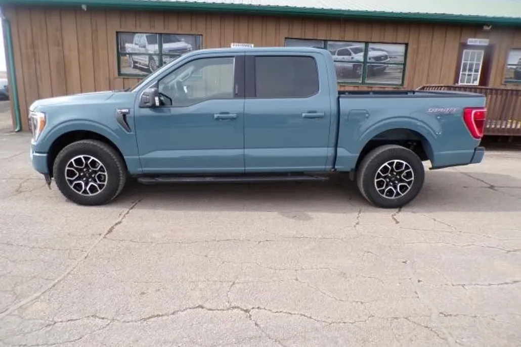 2023 Ford F-150 XLT photo 1