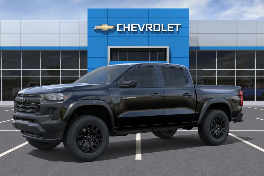 2026 Chevrolet Colorado Trail Boss photo 1