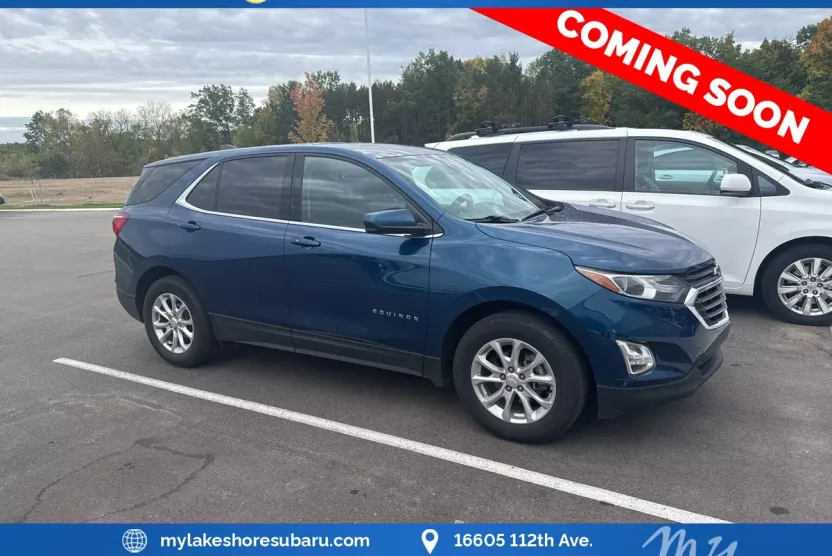 2020 Chevrolet Equinox LT photo 1
