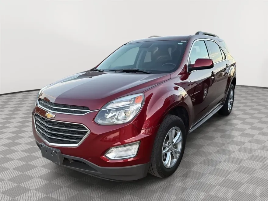 2016 Chevrolet Equinox LT photo 1