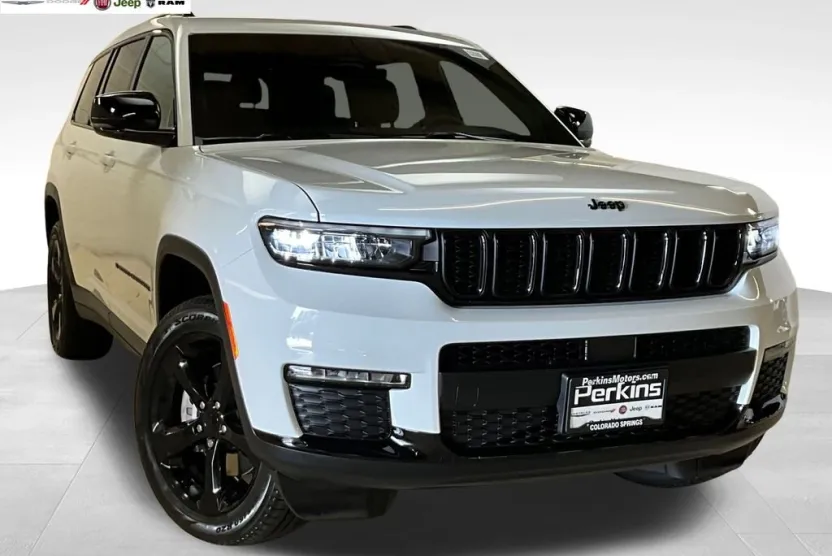 2025 Jeep Grand Cherokee Limited photo 1