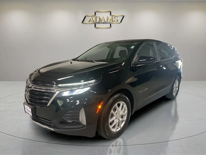 2022 Chevrolet Equinox LT photo 1