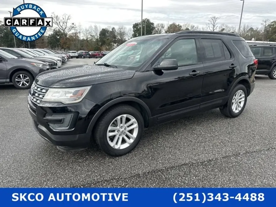 2016 Ford Explorer photo 1