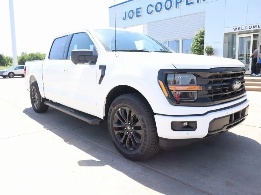 2025 Ford F-150 XLT photo 1