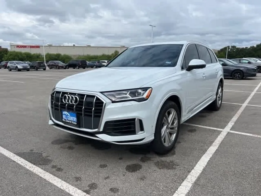 2023 Audi Q7 55 Premium Plus photo 1