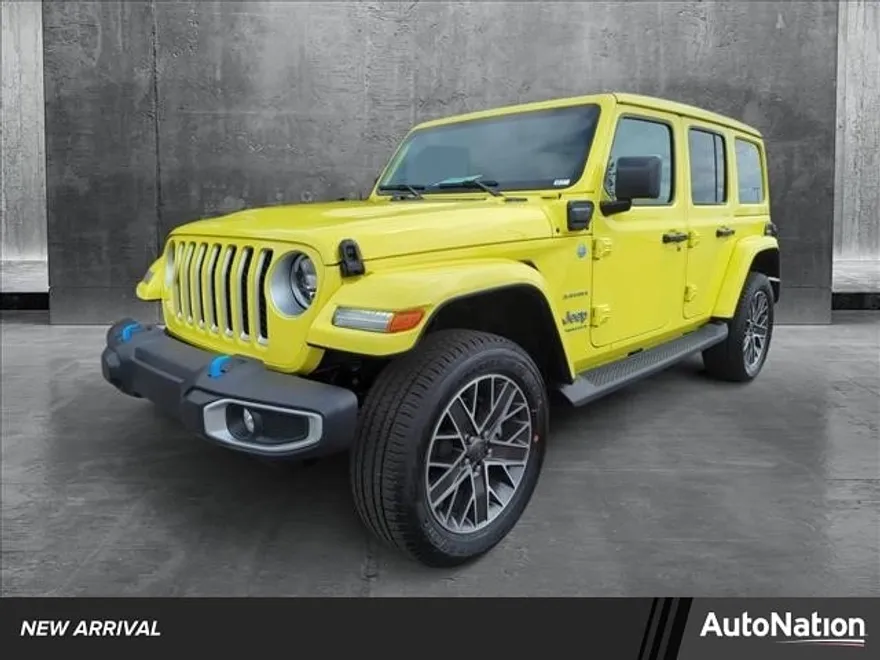 2023 Jeep Wrangler 4xe Sahara photo 1