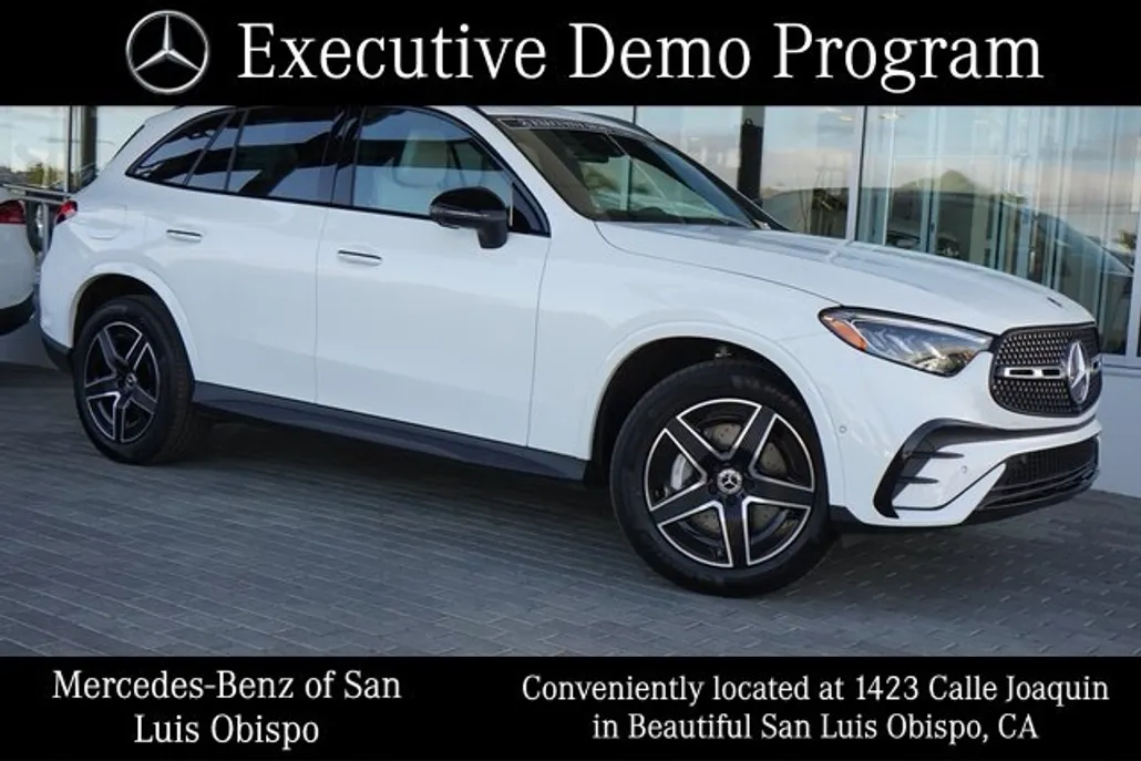 2025 Mercedes Benz GLC 300 4MATIC photo 1
