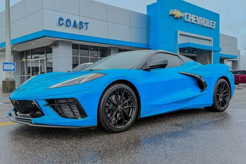2024 Chevrolet Corvette Stingray 3LT photo 1