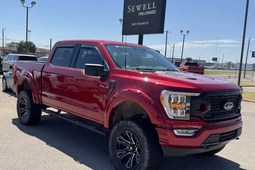 2022 Ford F-150 XLT photo 1