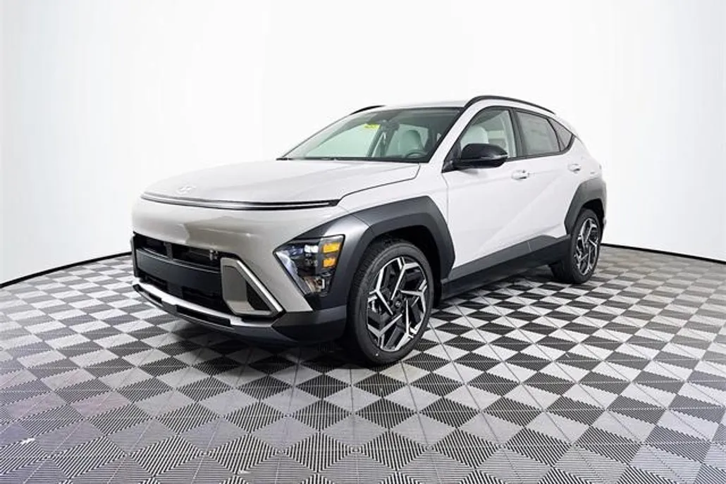 2026 Hyundai Kona SEL photo 1