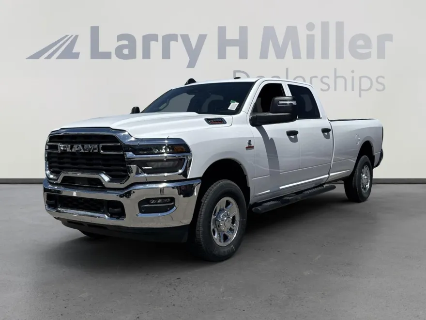 2025 Ram 3500 Tradesman photo 1
