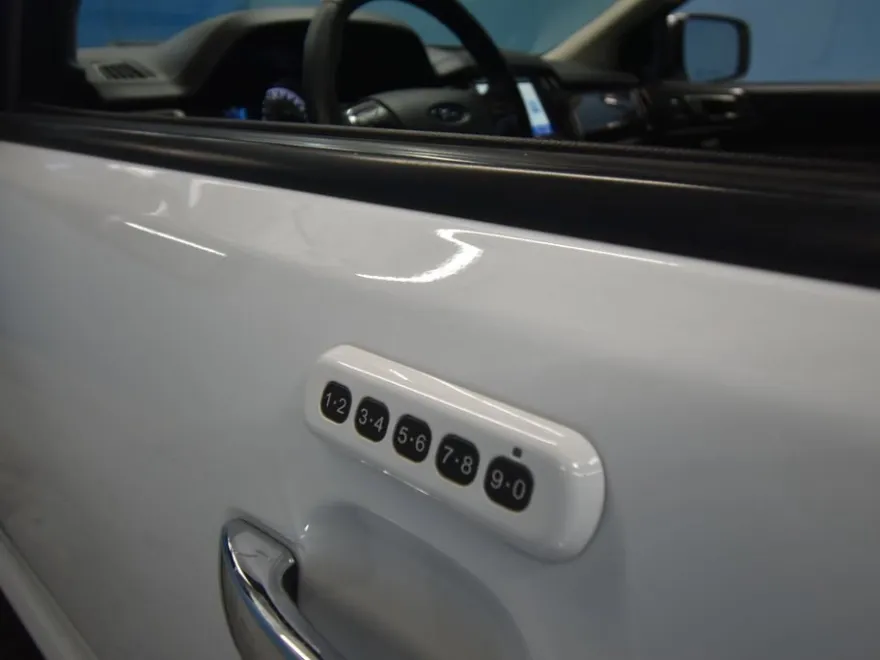 2022 Ford Ranger Lariat photo 1