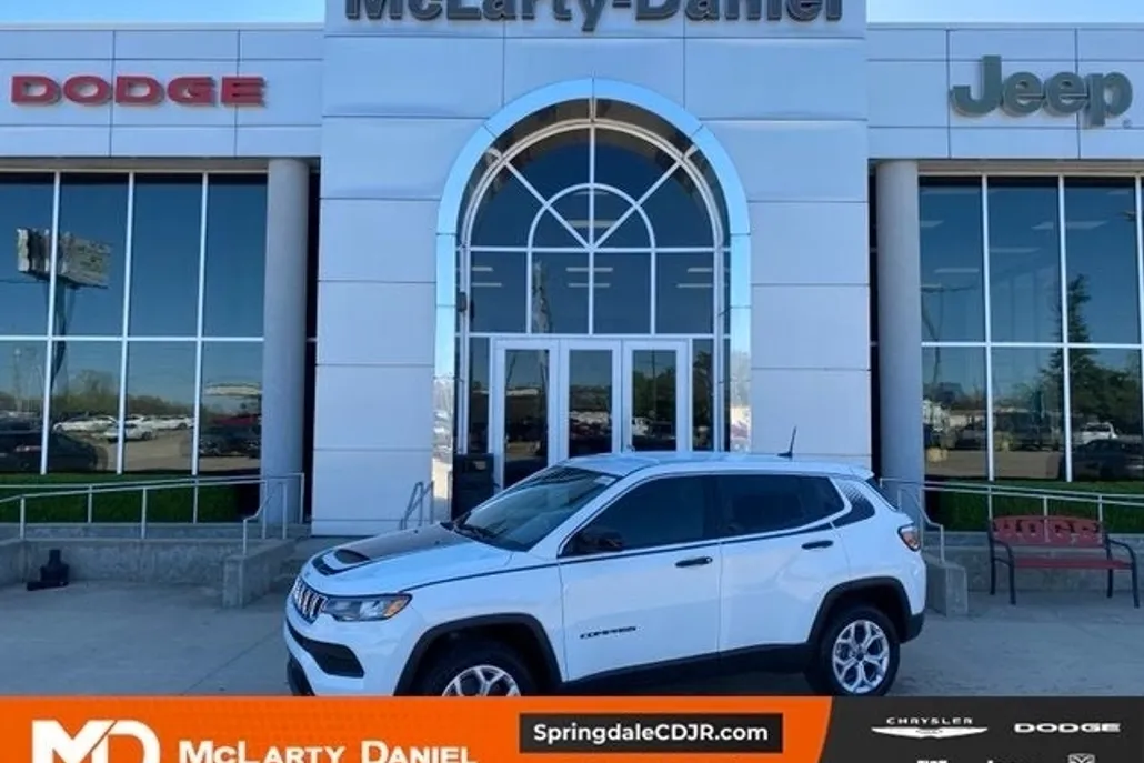 2025 Jeep Compass Sport photo 1