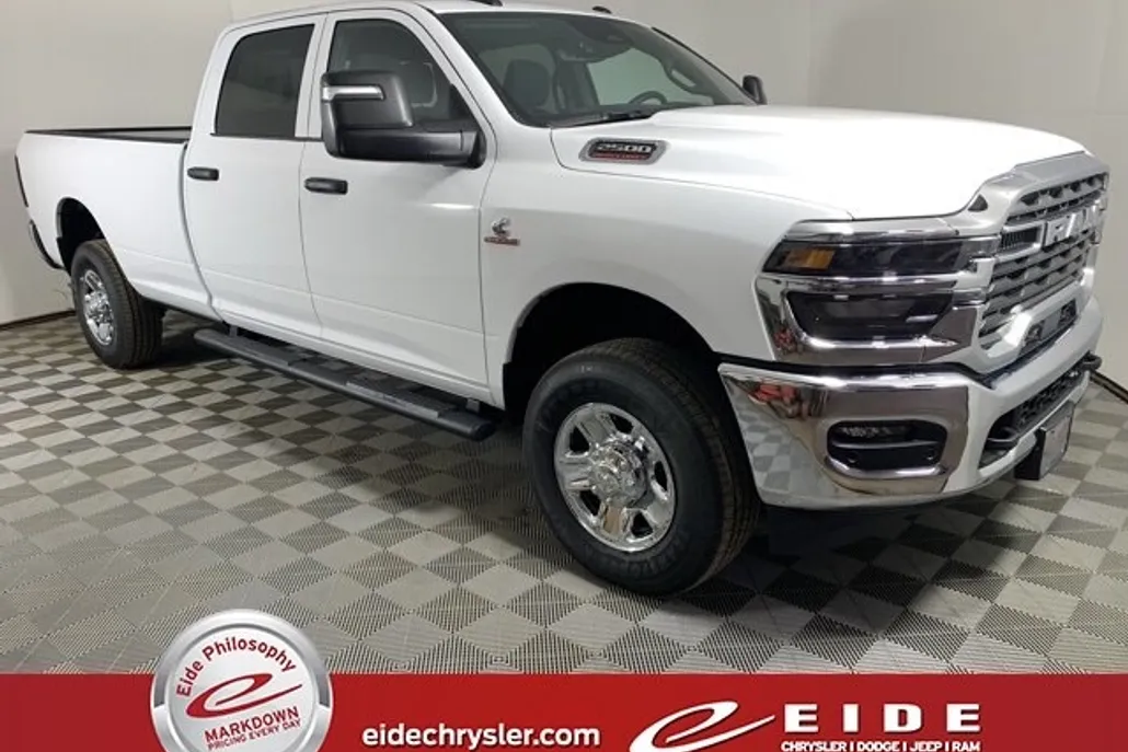 2025 Ram 2500 Tradesman photo 1