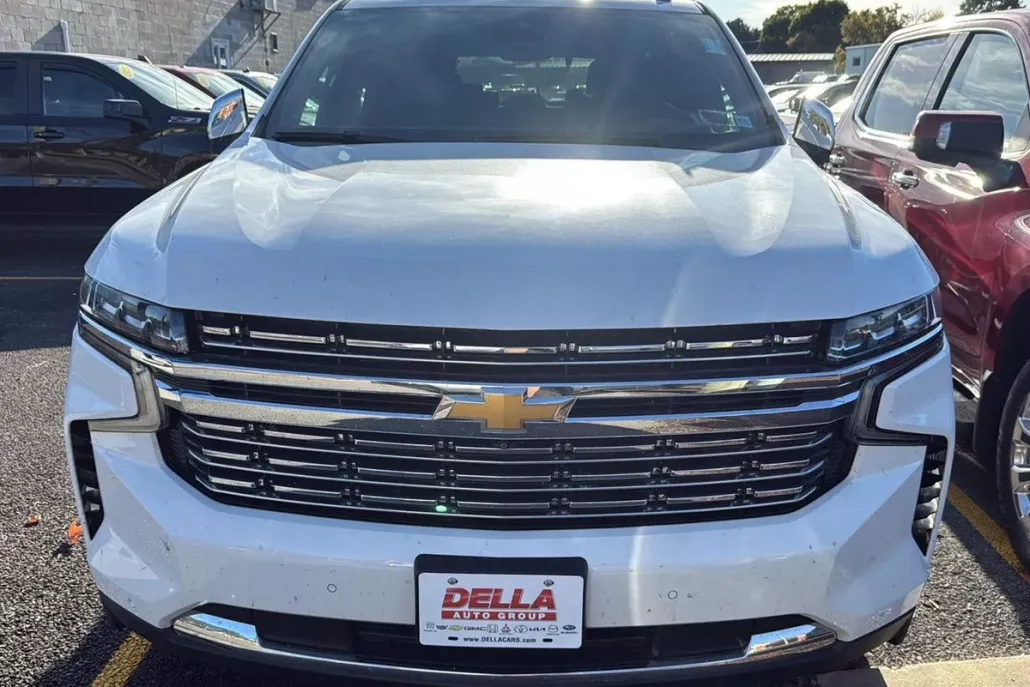 2023 Chevrolet Tahoe Premier photo 1