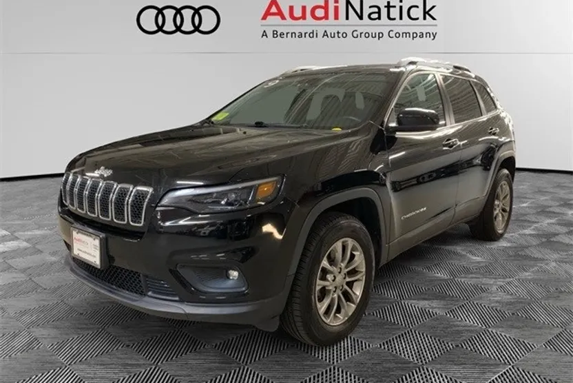 2019 Jeep Cherokee Latitude photo 1