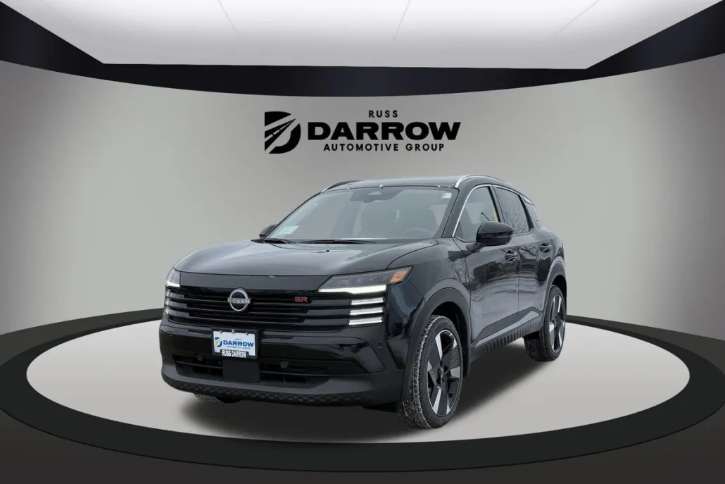 2025 Nissan Kicks SR photo 1