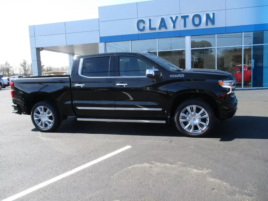 2025 Chevrolet Silverado 1500 High Country photo 1