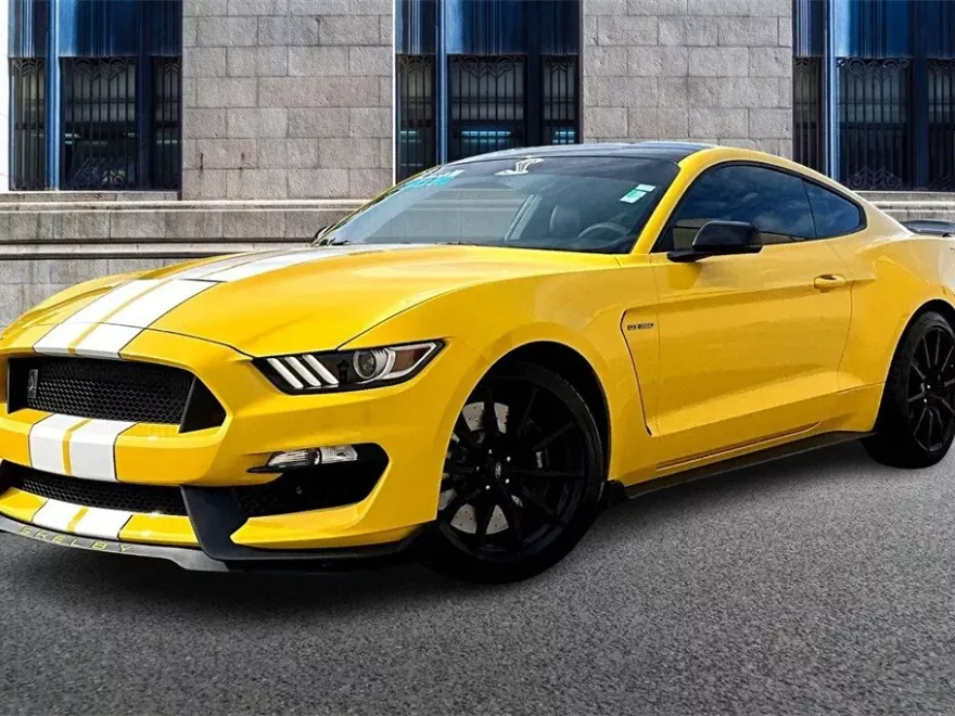 2016 Ford Mustang Shelby GT350 photo 1