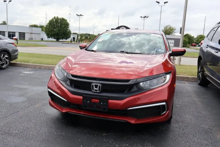 2019 Honda Civic LX photo 1
