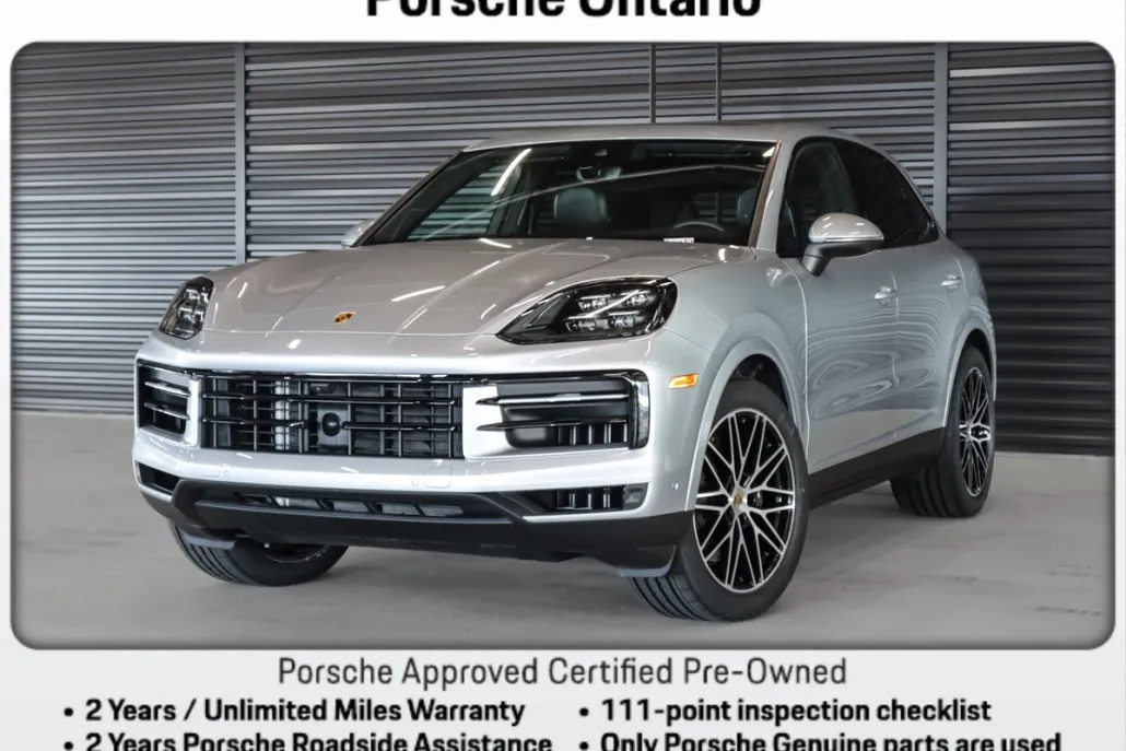 2024 Porsche Cayenne photo 1