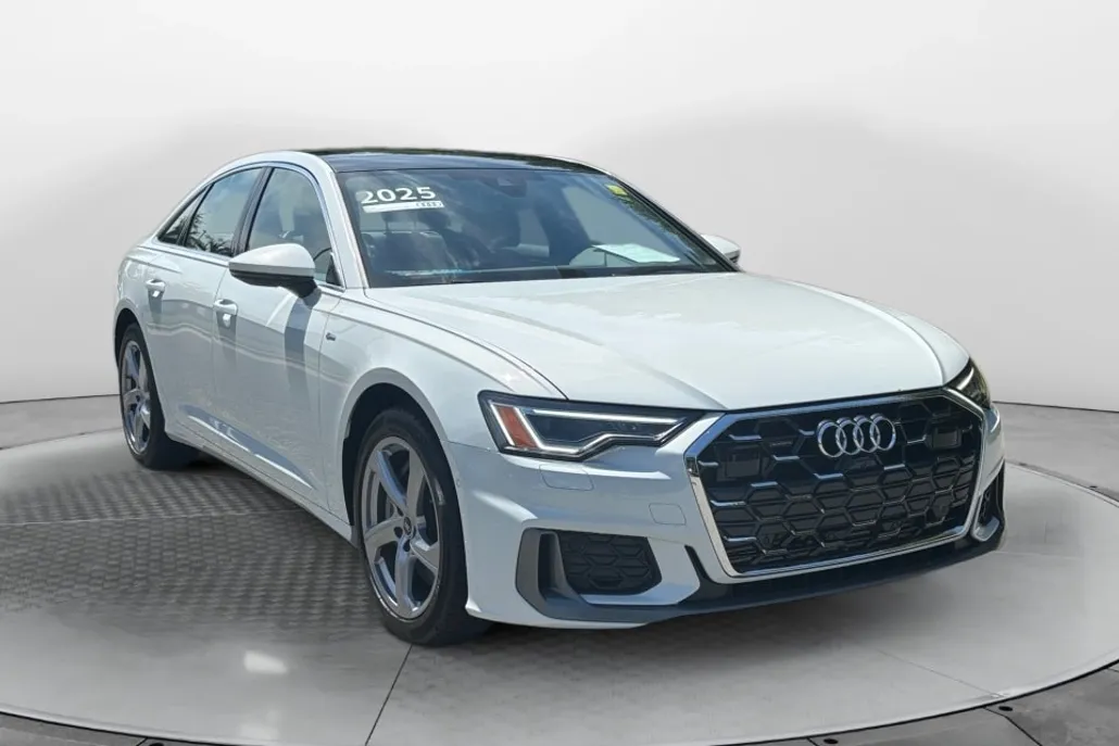 2025 Audi A6 Premium Plus TFSI Quattro S line photo 1