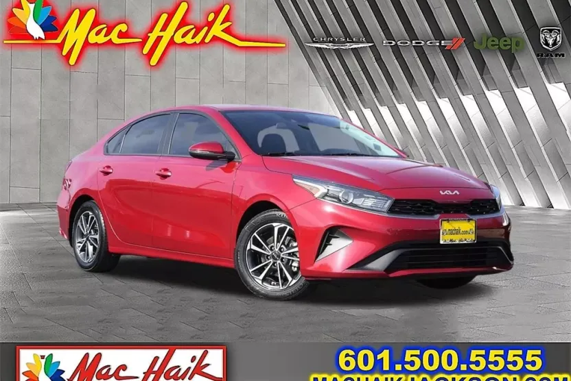 2022 Kia Forte LXS photo 1