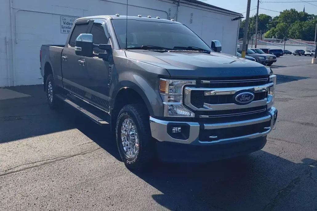 2021 Ford F-350 XLT photo 1