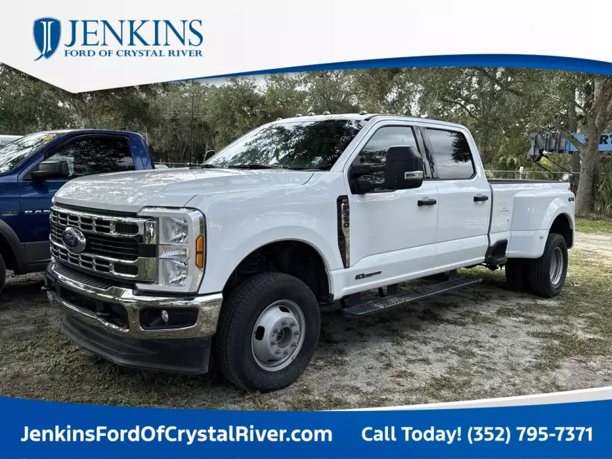 2024 Ford F-350 XLT photo 1