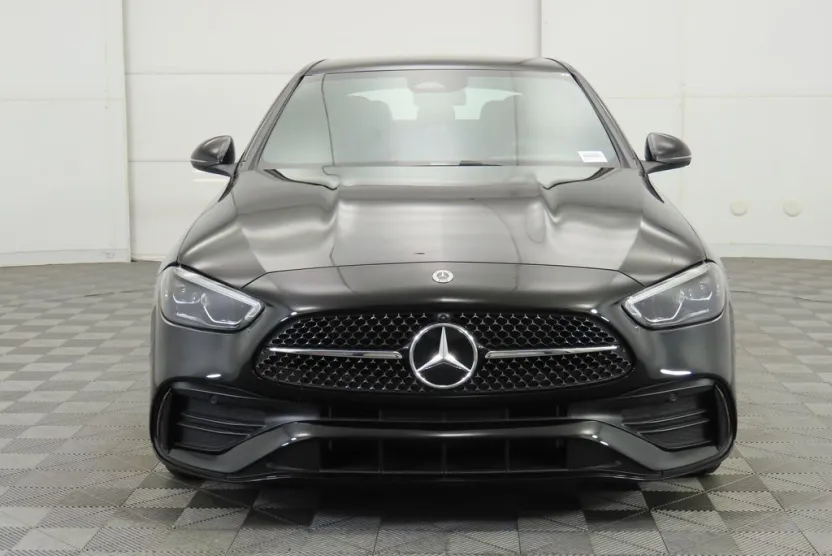 2025 Mercedes Benz C 300 4MATIC photo 1
