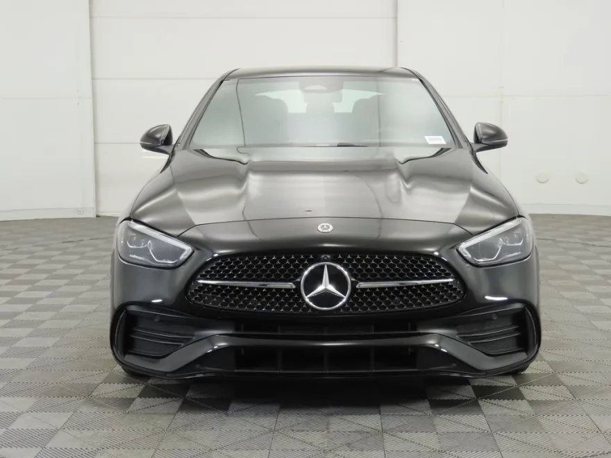2025 Mercedes Benz C 300 4MATIC photo 1