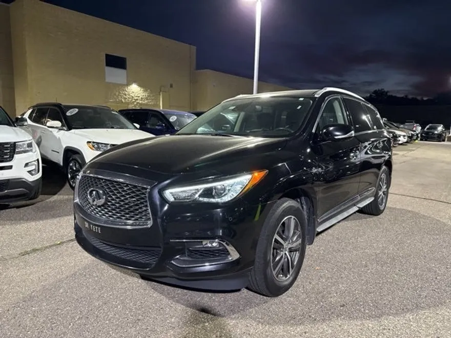 2019 Infiniti QX60 Luxe photo 1