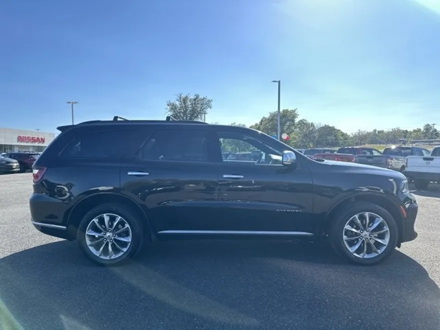 2022 Dodge Durango Citadel photo 1