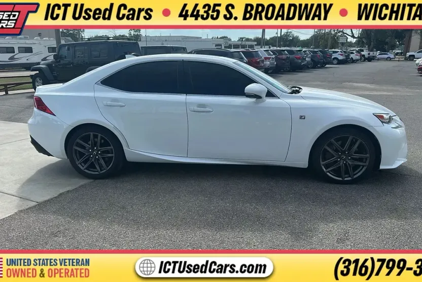2014 Lexus IS 350 photo 1