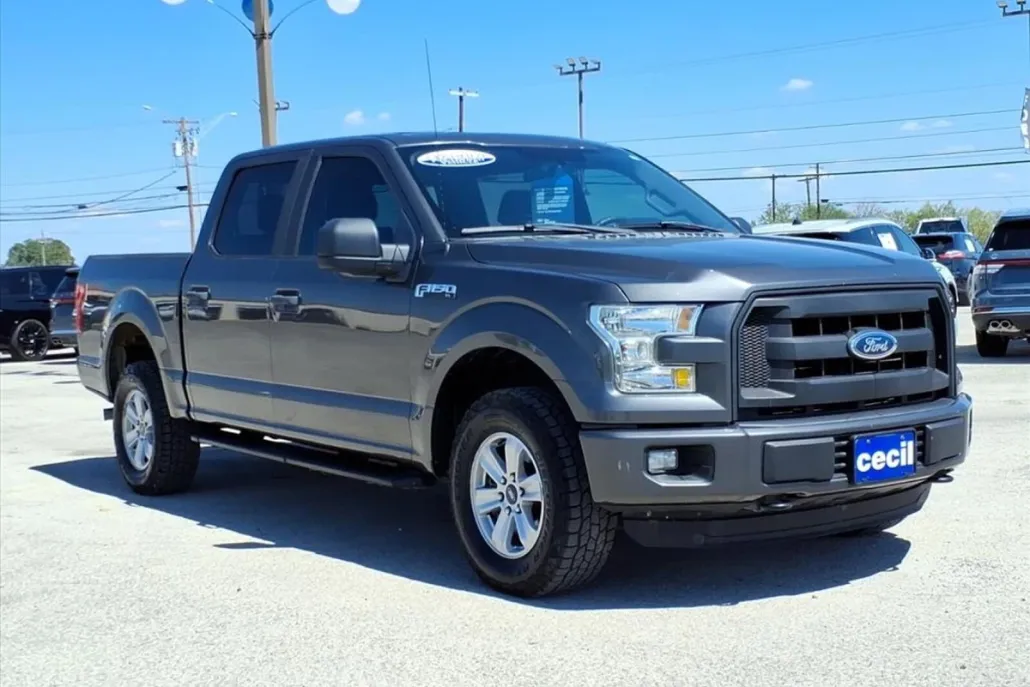 2016 Ford F-150 XL photo 1
