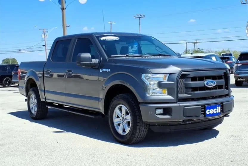 2016 Ford F-150 XL photo 1