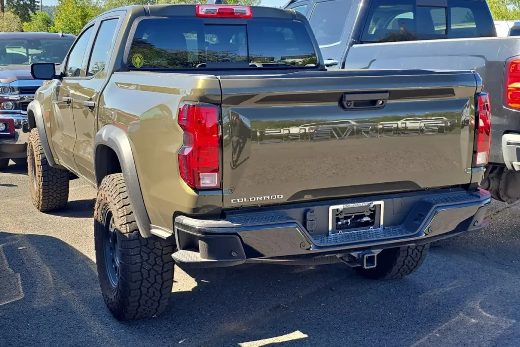 2025 Chevrolet Colorado Trail Boss photo 1