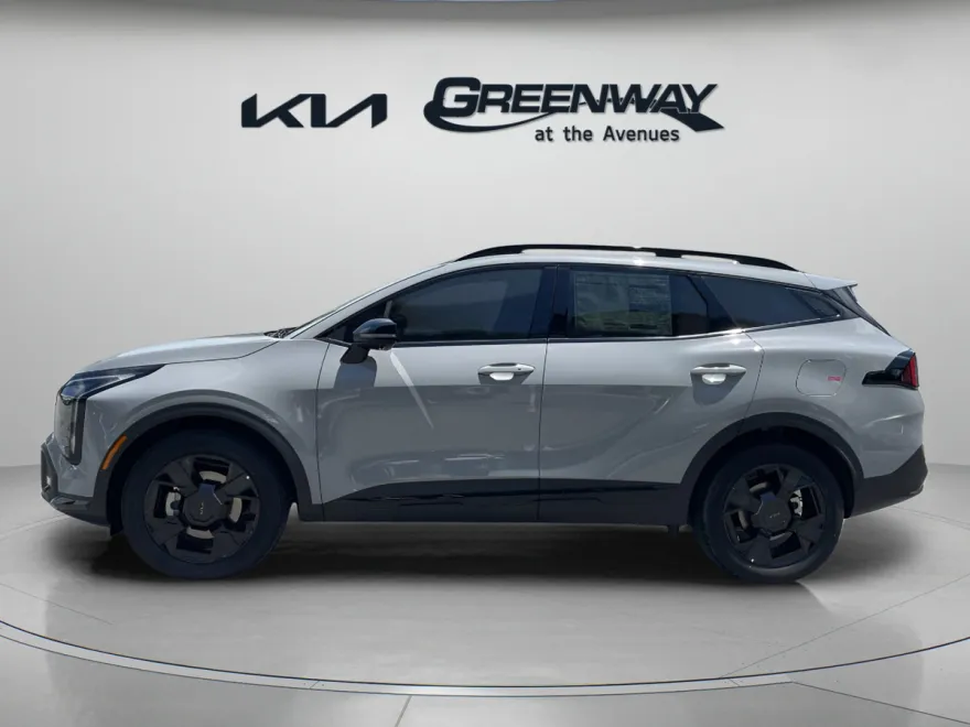 2026 Kia Sportage X-Line photo 1