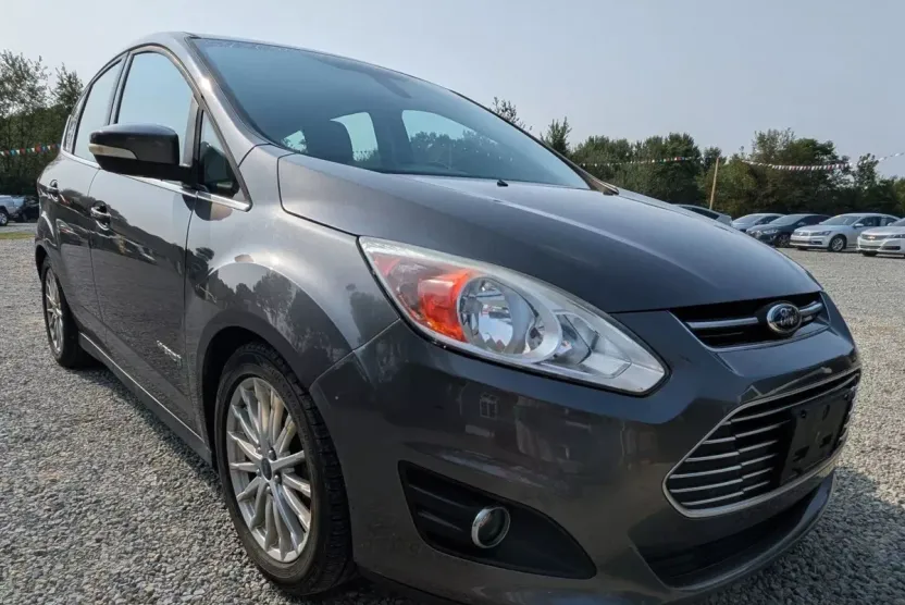 2013 Ford C-Max Hybrid SEL photo 1