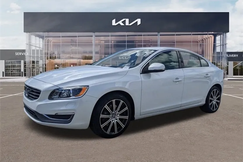 2018 Volvo S60 Inscription T5 Platinum photo 1