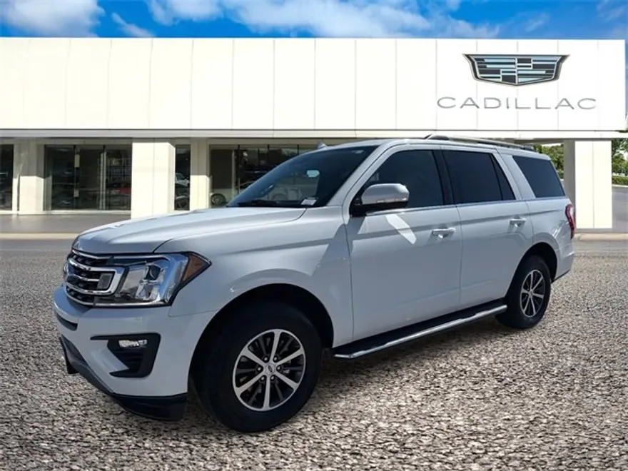2021 Ford Expedition XLT photo 1